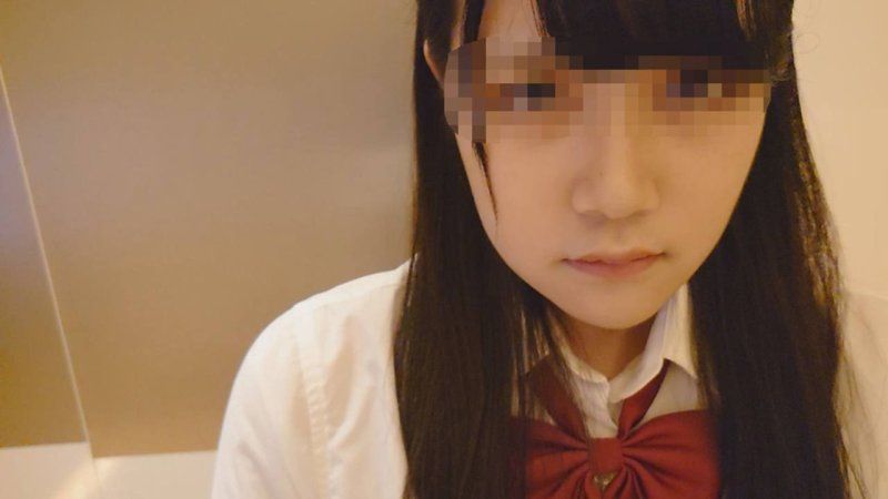 【无・制服Cos】黑髮巨尻美女妹子被无套肉棒插入，准备怀孕的中出！